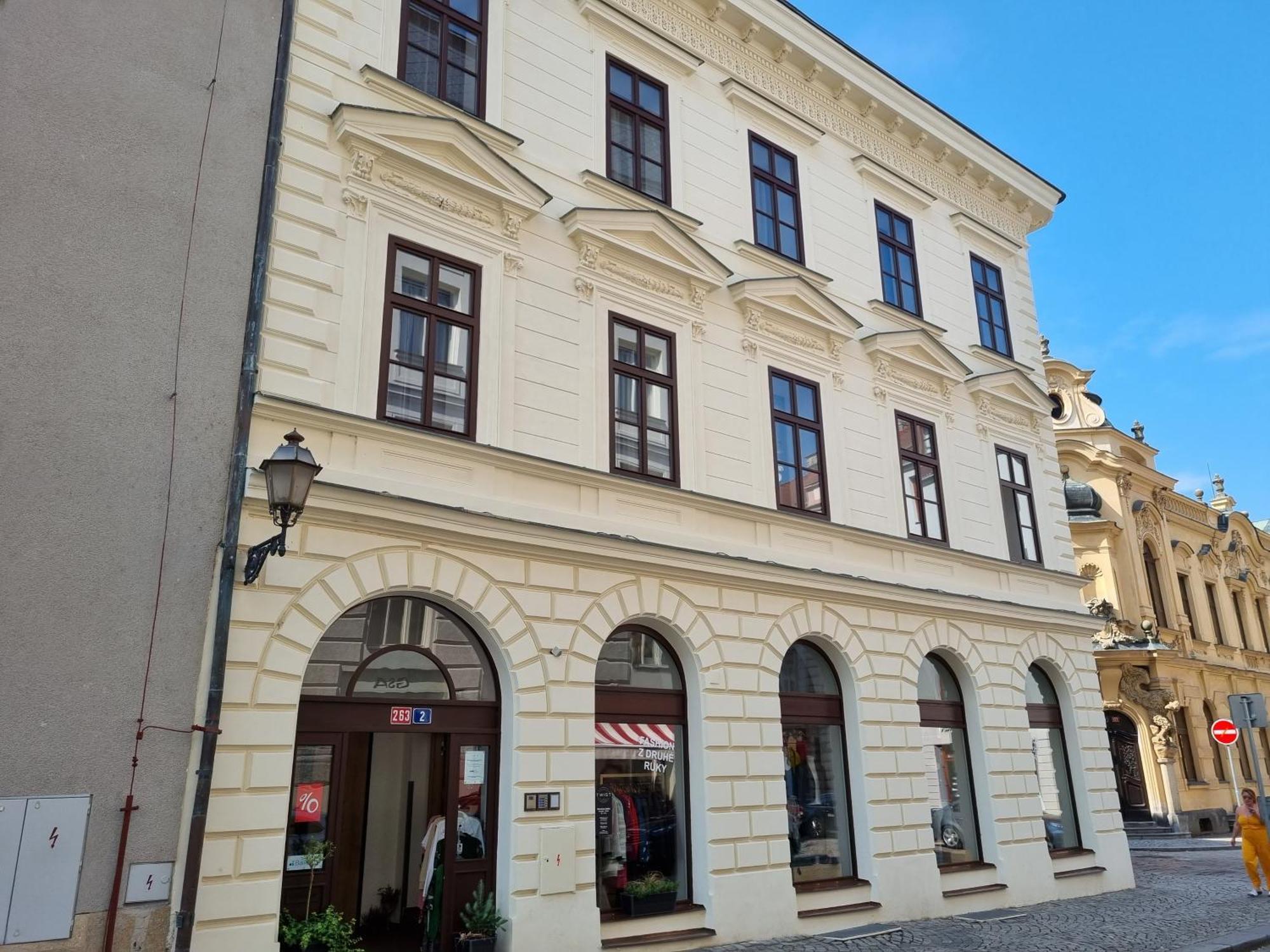 Hradec Králové Velky Byt 3+Kk Klicperova, 2 Loznice מראה חיצוני תמונה